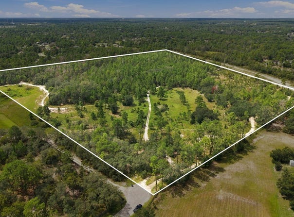 Seely Lane, Weeki Wachee, FL 34613