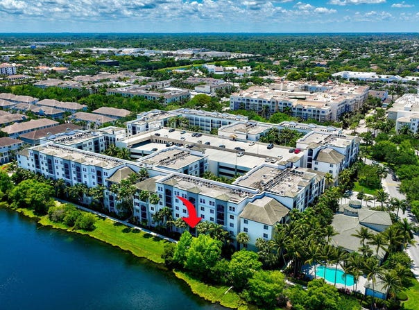 1660 Renaissance Commons Boulevard, Boynton Beach, FL 33426