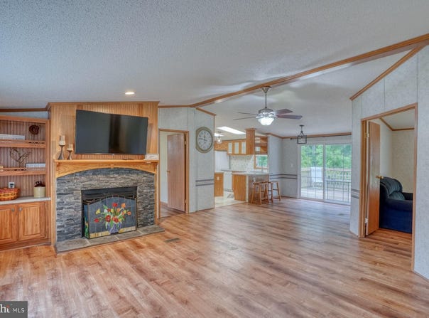 30 TOLBERTS Circle, DOVER, DE 19904
