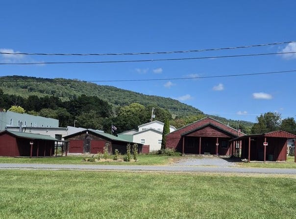 493 Monroe Street E, RUPERT, WV 25984