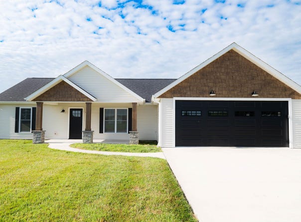 957 E 75 S, Washington, IN 47501