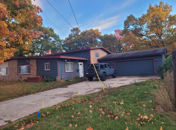 61 Partridge Dr, Kincheloe, MI 49788