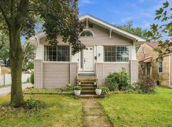 18232 Walter Street, Lansing, IL 60438