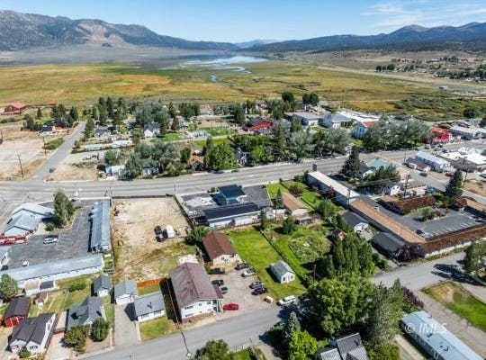 300 Kingsley St, Bridgeport, CA 93517