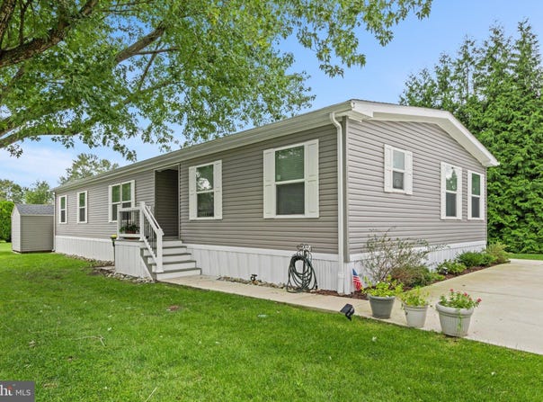 33458 CLOVER Street, LEWES, DE 19958