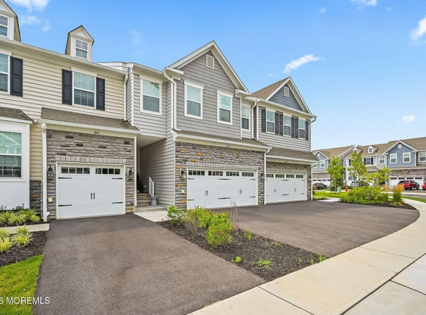 4039 Heron Drive, Wall, NJ 07727