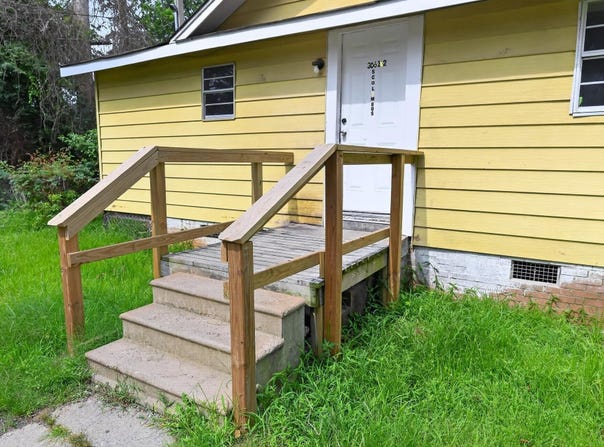 306 1/2 S Columbus, Stuttgart, AR 72116