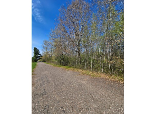 1336X Golden Road, Milaca, MN 56353