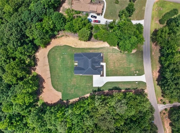 187 Trilium Trail, Pendergrass, GA 30567