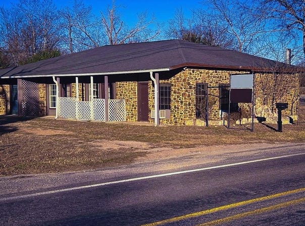 608 4th Street, Blanco, TX 78606