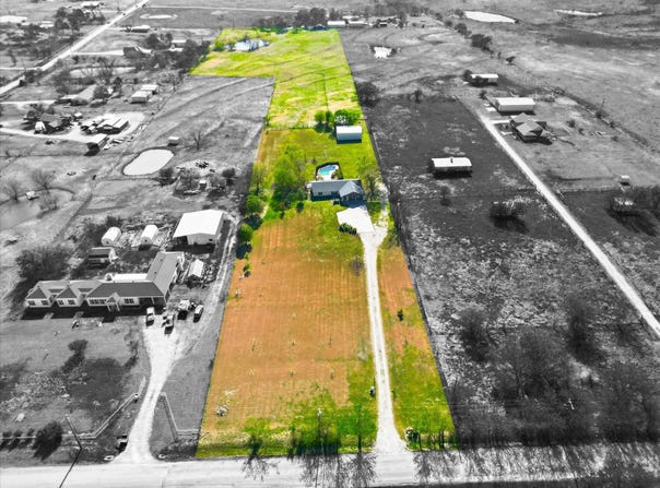 3873 Lois Road E, Sanger, TX 76266