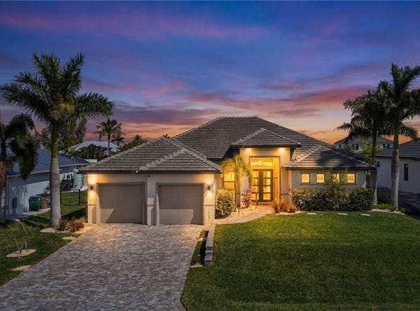 821 NW 38th Avenue, Cape Coral, FL 33993