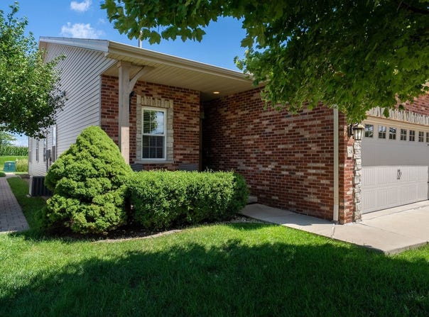 31 Yukon Circle, Bloomington, IL 61705