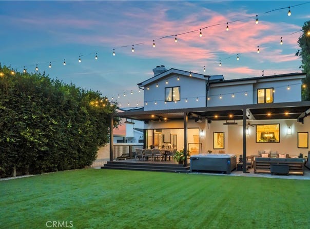 1852 6th, Manhattan Beach, CA 90266