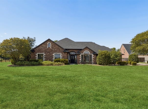 10377 W Dublin Drive, Forney, TX 75126