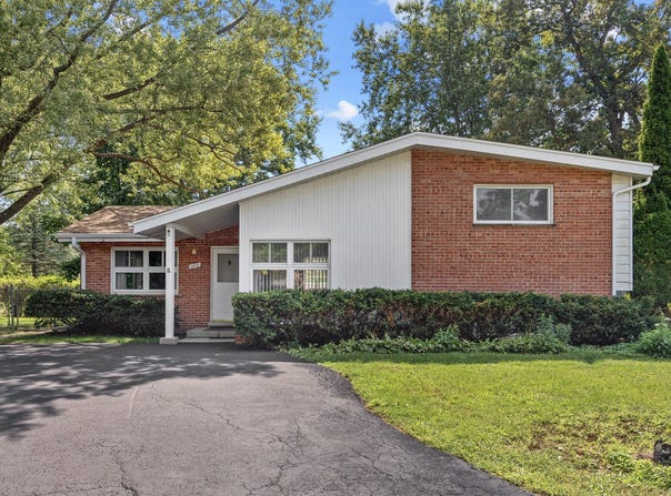 603 Gregg Road, Northbrook, IL 60062