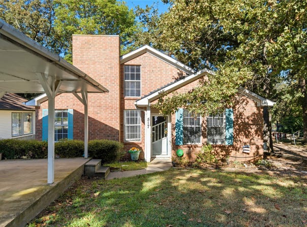 517 Shore Line Drive, Tool, TX 75143