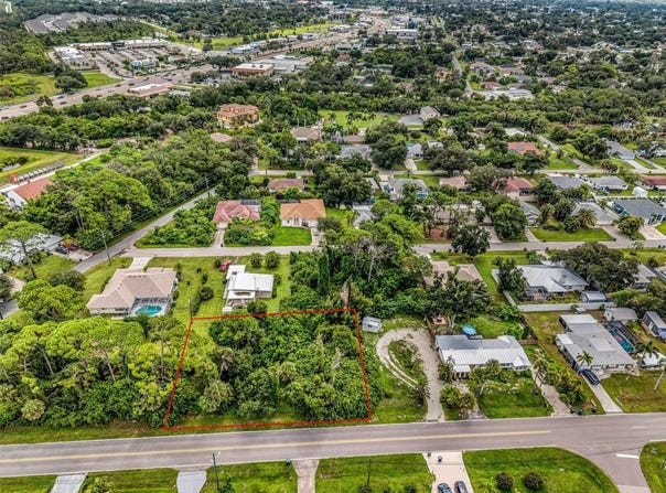 BAFFIN Drive, VENICE, FL 34293