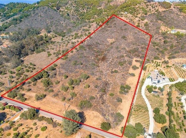 Via Vaquero Road, Temecula, CA 92590