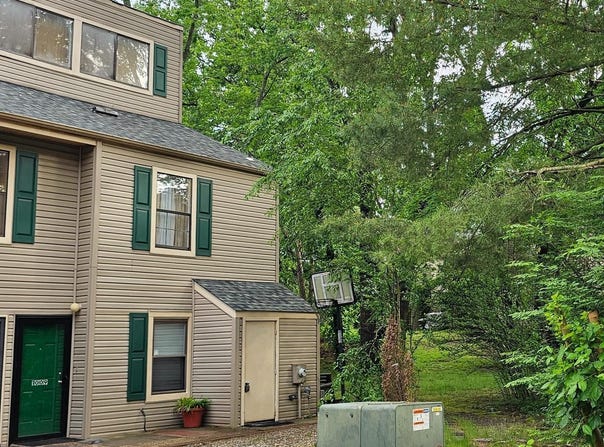1009 BROMLEY Estates, PINE HILL, NJ 08021