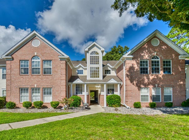 4386 Daphne Ln., Murrells Inlet, SC 29576