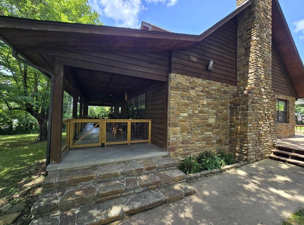 314 E Webb Street, Mountain View, AR 72560