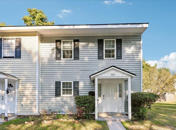 101 Heritage Circle, Mount Pleasant, SC 29464