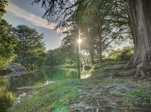 246 River Rd, Hunt, TX 78024