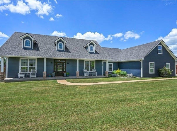 831 Mimosa Lane, Franklin, TX 77856