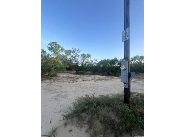 108014 IH 37, Pleasanton, TX 78064