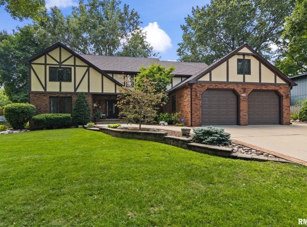 3508 BLUFF Road, Springfield, IL 62711-9667
