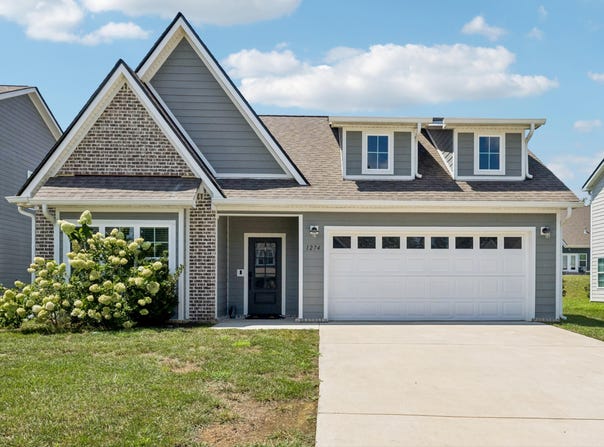 1274 Neyland Circle, Hixson, TN 37343
