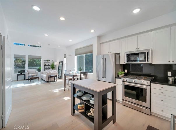 5550 Boardwalk, Hawthorne, CA 90250