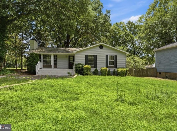 236 CEDAR Avenue, COLONIAL BEACH, VA 22443