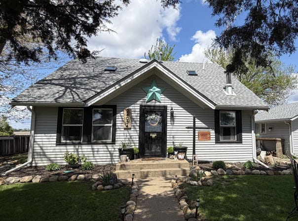 24034 N 2900 E Road N, Emington, IL 60934