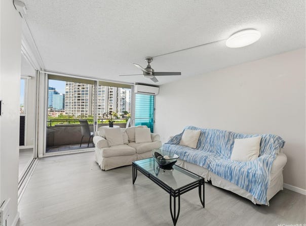 1676 ALA MOANA BLVD, Honolulu, HI 96815