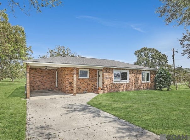 7300 Island Rd, Jarreau, LA 70749