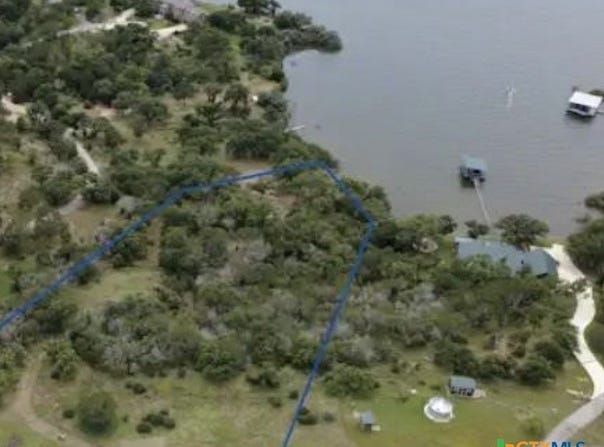 4215 Sunset Cliff Road, Burnet, TX 78611