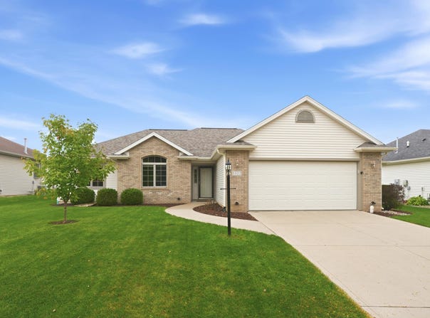 5322 Myanna Lane, Fort Wayne, IN 46835