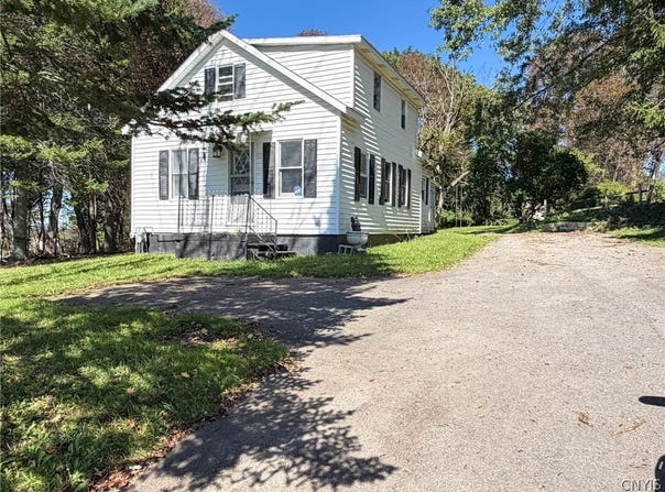9481 Sessions Road, New Hartford, NY 13413