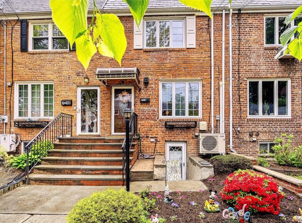 7-14 160th Street, Whitestone, NY 11357
