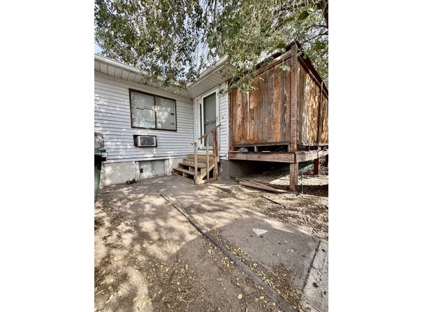 926 S 2nd Ave, Pocatello, ID 83201