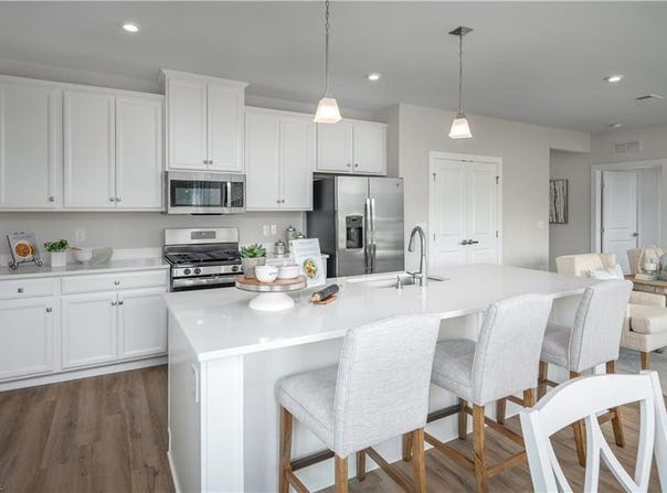 7102 Bridgeway Drive, Suffolk, VA 23435