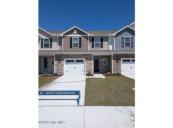 87 Commons View Drive, Hampstead, NC 28443