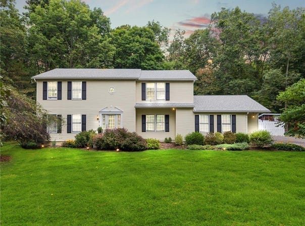 12 Sunset Drive, Lansing, NY 14882
