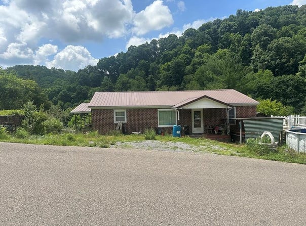 152 Vickey Dr., Richlands, VA 24651