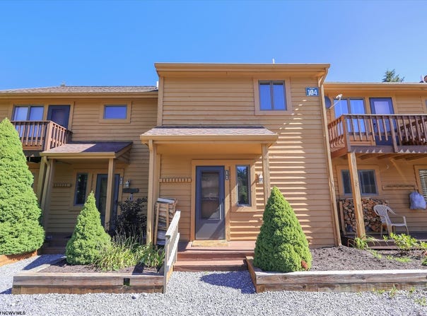 11 Deerfield Circle, Davis, WV 26260