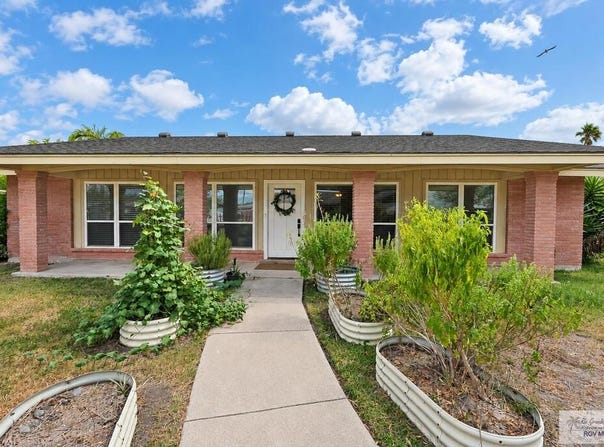 5626 ARNOLD PALMER, HARLINGEN, TX 78552