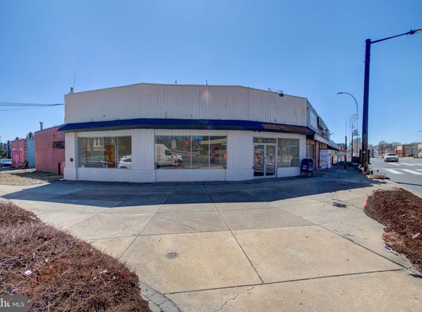 5000-2 CITY Avenue, PHILADELPHIA, PA 19131