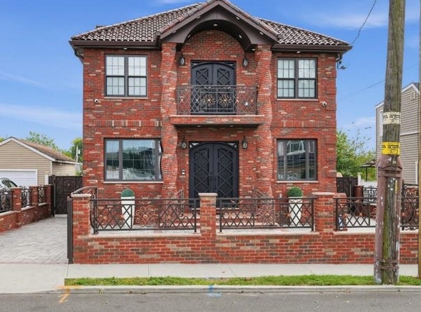 183 Arthur Avenue, Floral Park, NY 11001
